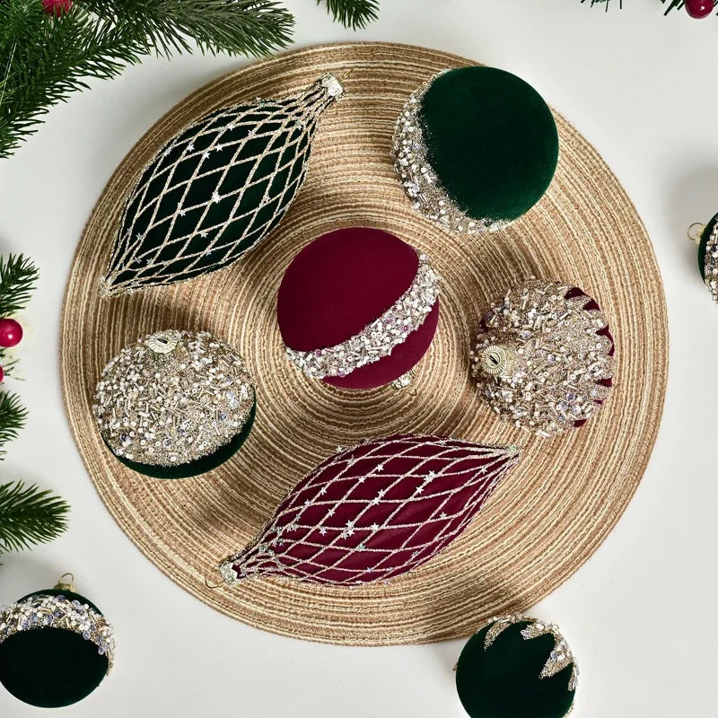 Lot de 12 boules de Noël velours – 8 cm