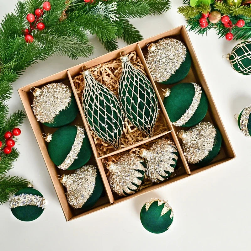 Lot de 12 boules de Noël velours – 8 cm