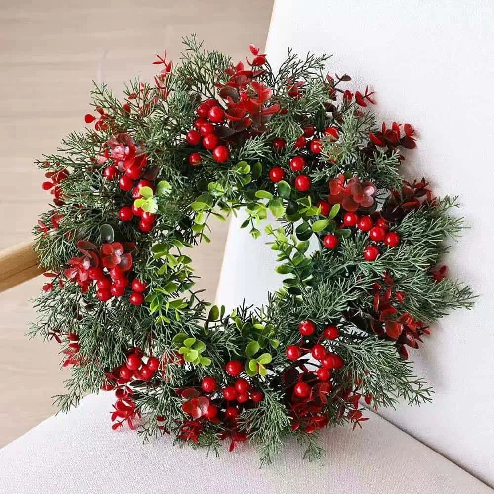Couronne de porte eucalyptus & baies rouges – 40 cm